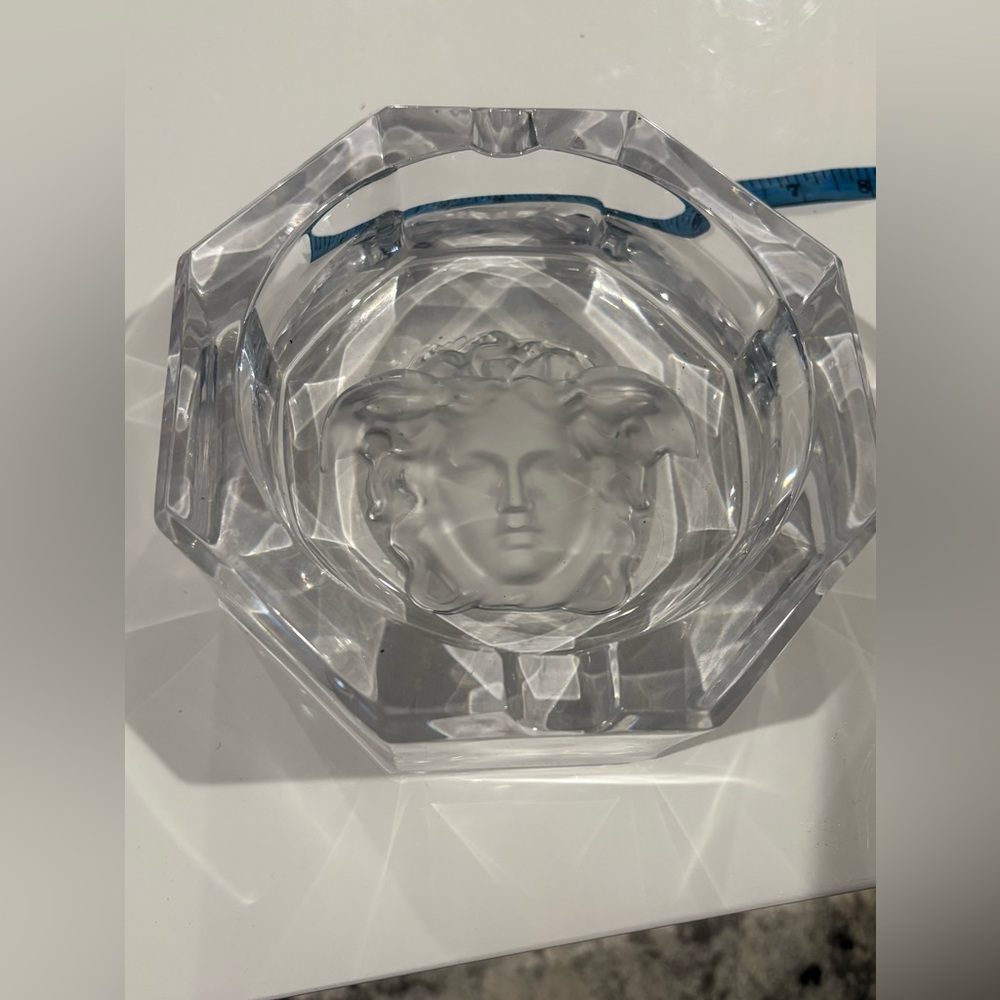 Authentic Versace crystal ash tray - Picture 3 of 7
